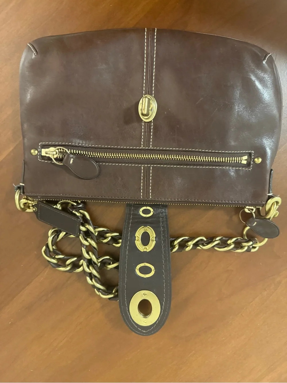 RARE Leather Coach Turnlock Shoulder Bag lightly used